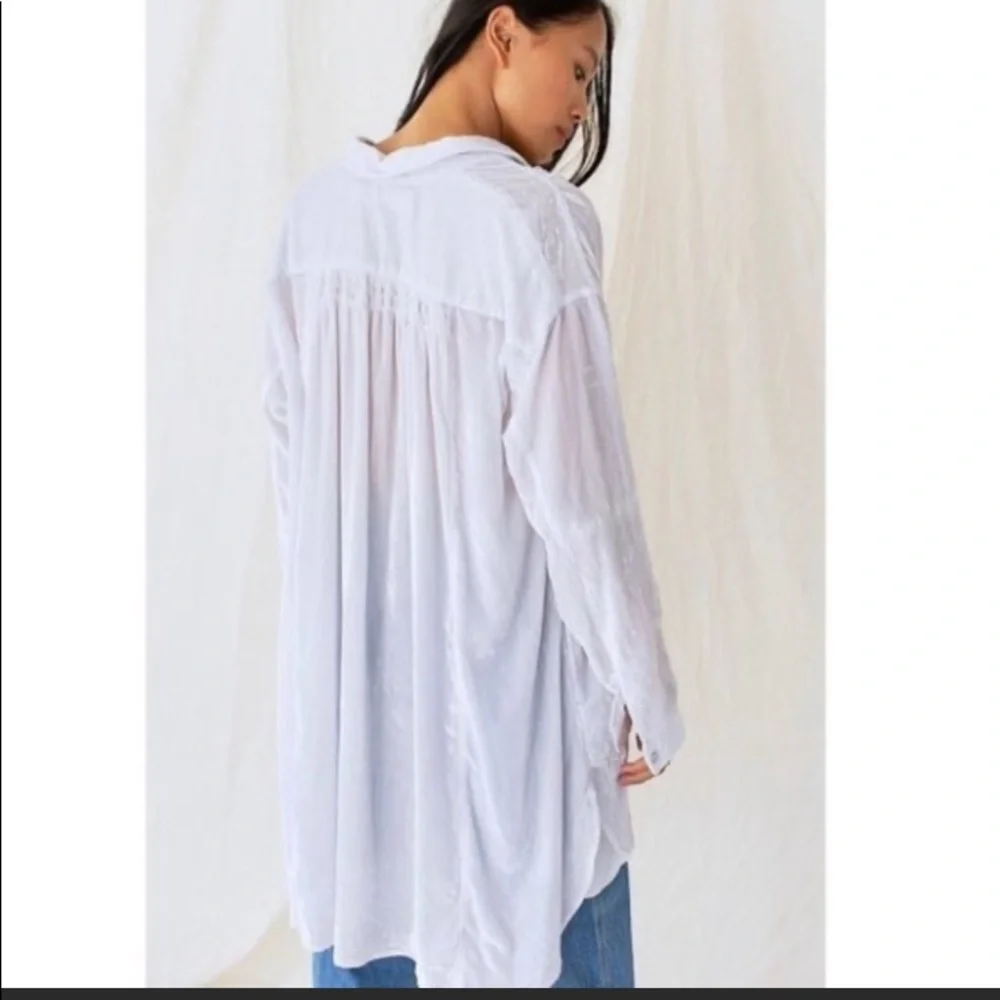 Free People pit lying